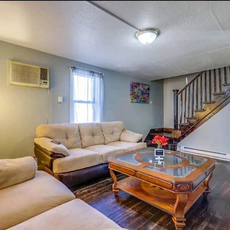 איסט הרטפורד Comfortable Home Away From Home מראה חיצוני תמונה