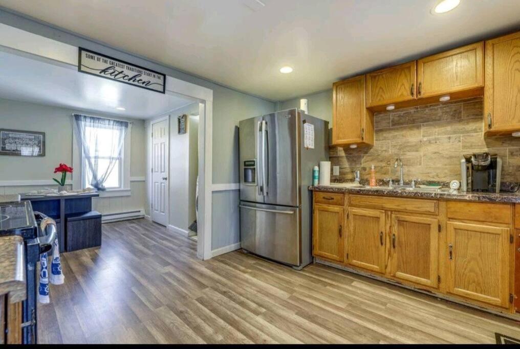 איסט הרטפורד Comfortable Home Away From Home מראה חיצוני תמונה